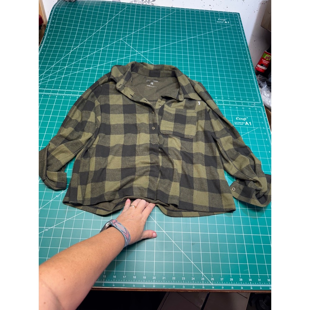 Grace & Lace Olive Green Black Buffalo Plaid Cropped Button Down Shirt Womens M